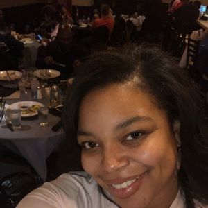 Meet your Posher, Tiffany